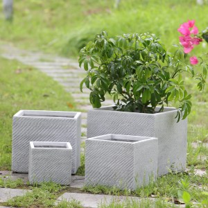 74560 ΣΕΤ 4ΤΜΧ ΓΛΑΣΤΡΕΣ ΤΕΤΡΑΓΩΝΕΣ GARDENER HM4730 FIBERCLAY ΓΚΡΙ CEMENT 37x37x31.5Υεκ.