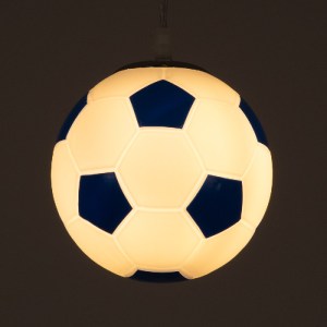 glo-00644-00644_2 GLOBOSTAR® FOOTBALL 00644 ΠΑΙΔΙΚΟ ΚΡΕΜΑΣΤΟ ΦΩΤΙΣΤΙΚΟ ΜΠΑΛΑ ΜΟΝΟΦΩΤΟ 1 X E27 IP20 ΛΕΥΚΟ & Μ