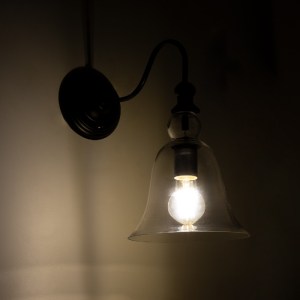 glo-01064-01064_3 GLOBOSTAR® LILLY 01064 VINTAGE ΕΠΙΤΟΙΧΙΟ ΦΩΤΙΣΤΙΚΟ ΑΠΛΙΚΑ ΜΟΝΟΦΩΤΟ 1 X E27 IP20 ΜΑΥΡΟ ΜΕΤΑ