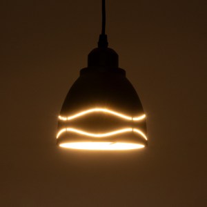 glo-01477-01477_3 GLOBOSTAR® COOLIE 01477 ΜΟΝΤΕΡΝΟ ΚΡΕΜΑΣΤΟ ΦΩΤΙΣΤΙΚΟ ΜΟΝΟΦΩΤΟ ΚΑΜΠΑΝΑ 1 X E27 IP20 ΜΑΥΡΟ & 