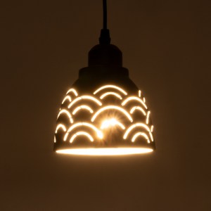 glo-01482-01482_3 GLOBOSTAR® COOLIE 01482 ΜΟΝΤΕΡΝΟ ΚΡΕΜΑΣΤΟ ΦΩΤΙΣΤΙΚΟ ΜΟΝΟΦΩΤΟ ΚΑΜΠΑΝΑ 1 X E27 IP20 ΜΑΥΡΟ & 
