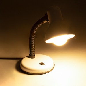 glo-01531-01531_3 GLOBOSTAR® STUDENT 01531 ΜΟΝΤΕΡΝΟ ΕΠΙΤΡΑΠΕΖΙΟ ΦΩΤΙΣΤΙΚΟ ΠΟΡΤΑΤΙΦ ΜΕ ΝΤΟΥΙ 1 X E27 AC 220-2