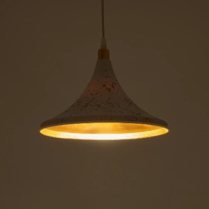 glo-203-0098-203_0098_2 GLOBOSTAR® MARBLE 203-0098 ΜΟΝΤΕΡΝΟ ΚΡΕΜΑΣΤΟ ΦΩΤΙΣΤΙΚΟ ΚΑΜΠΑΝΑ ΜΟΝΟΦΩΤΟ 1 X E27 IP20 ΛΕΥΚΟ & ΧΡΥΣΟ ΠΛΑΣΤΙΚΟ - Μ30 X Π30 X Υ20CM