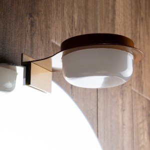 glo-60403-60403_10 GLOBOSTAR® KIARA 60403 ΜΟΝΤΕΡΝΟ ΦΩΤΙΣΤΙΚΟ ΤΟΙΧΟΥ - ΑΠΛΙΚΑ ΚΑΘΡΕΠΤΗ ΜΠΑΝΙΟΥ ΜΕ 3 ΤΡΟΠΟΥΣ ΤΟ
