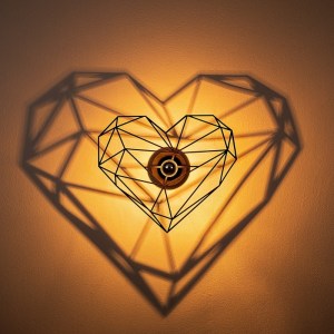 meg-GP052-0183,1-1 ΑΠΛΙΚΑ ΤΟΙΧΟΥ HEART MEGAPAP E27 ΜΕΤΑΛΛΙΚΗ ΧΡΩΜΑ ΜΑΥΡΟ 47X12X40ΕΚ.