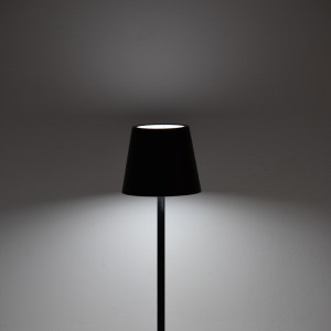 pak-358-000009-2 ΕΠΙΤΡΑΠΕΖΙΟ ΦΩΤΙΣΤΙΚΟ ΑΦΗΣ LED BRAVE Ι PAKOWORLD ΕΠΑΝΑΦΟΡΤΙΖΟΜΕΝΟ ΣΕ ΜΑΥΡΗ ΑΠΟΧΡΩΣΗ Φ11.5X37ΕΚ