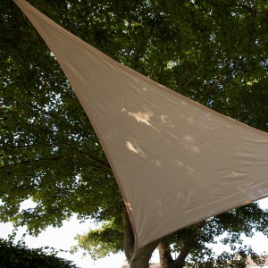 shw-N501-082-33-7922 ΤΡΙΓΩΝΟ ΠΑΝΙ ΣΚΙΑΣΗΣ 285GSM 3,6X3,6X3,6Μ. ΑΜΜΟΥ